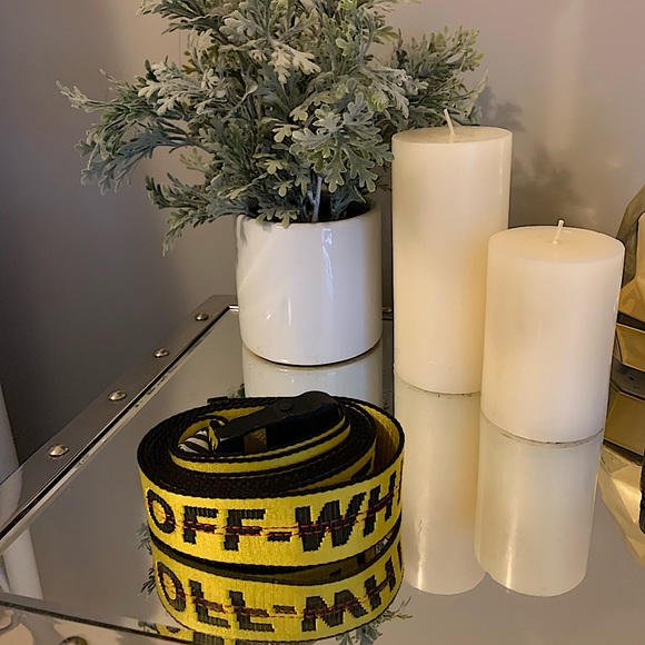 OFF WHITE BELT - Picture 3 of 4